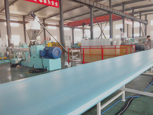 中国智造2020新型环保挤塑板设备