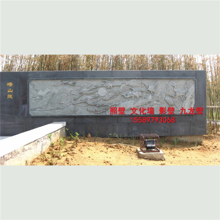 影壁前可以放什 么装饰