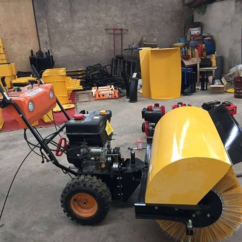 小型扫雪机全新升级小型除雪机销往北方