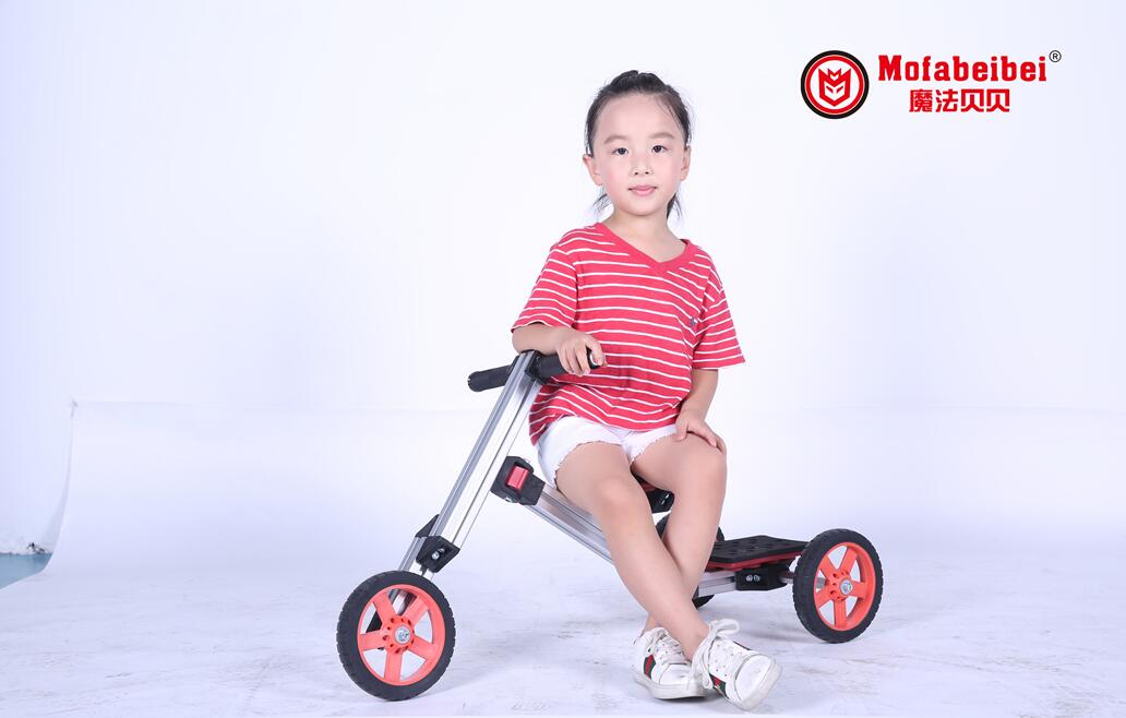 童车加盟费，南京众创天下智能科技公司定制多彩童年