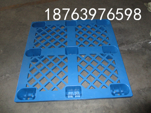 黄石市最大的塑料托盘生产厂家批发各种规格的仓储垫板