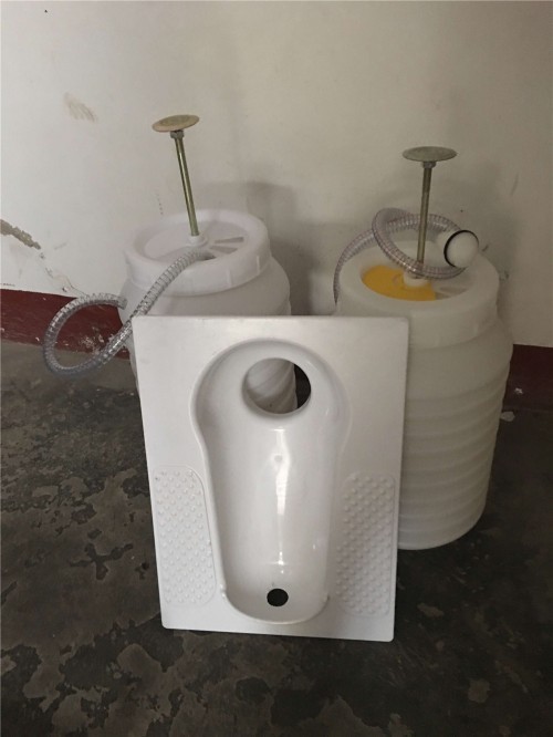 农村改厕冲厕器冲水桶厂家价格