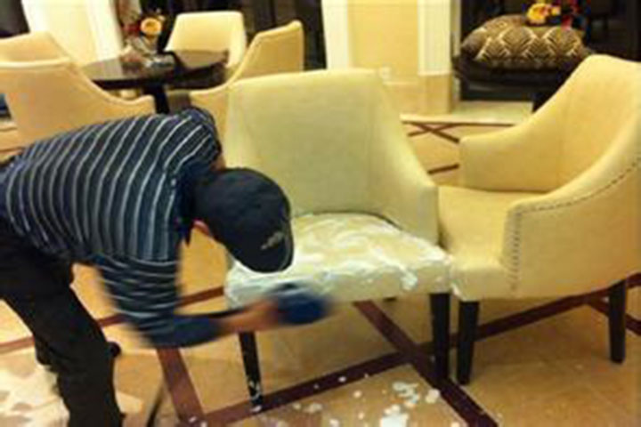 上海沙发清洗公司，专业沙发清洗