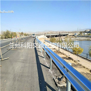 吴忠盐池乡村公路波形护栏板 厂家生产直销  信誉保证