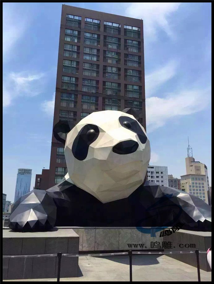 大形熊猫造型雕塑定制上海雕塑工厂