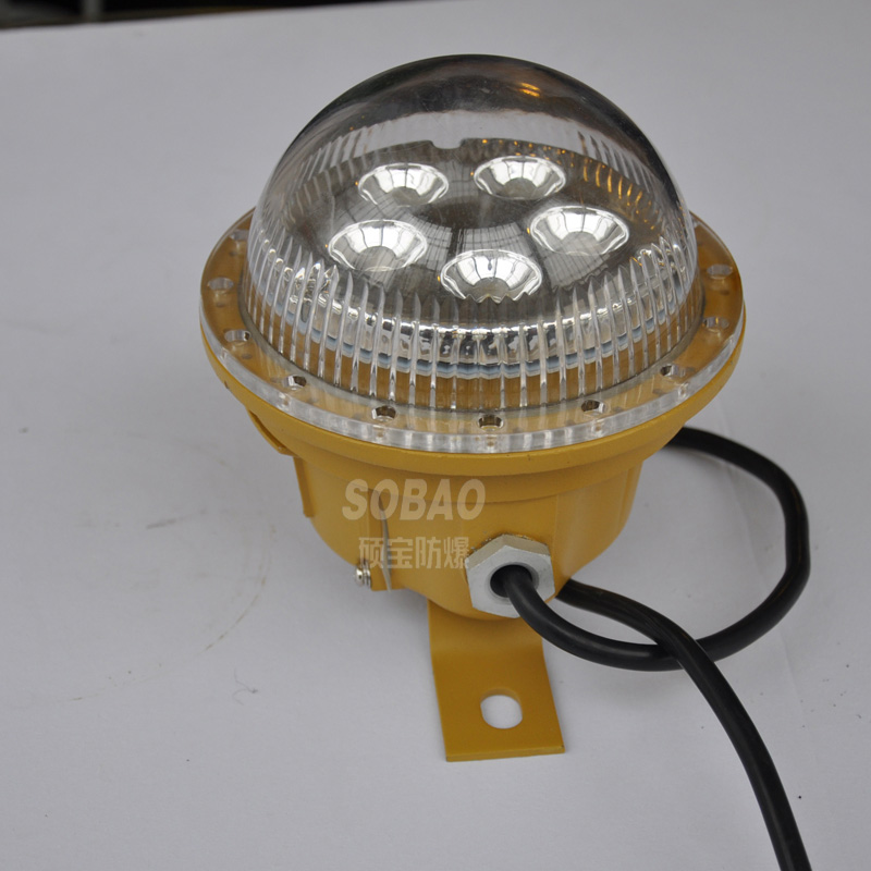 BFC8183固态免维护LED防爆安全照明灯