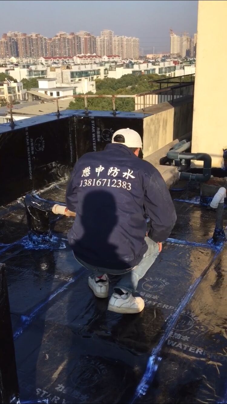　上海专业维修钢结构漏水彩钢板屋面渗漏水 