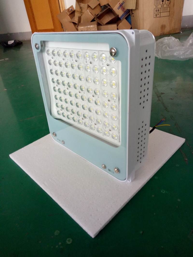 NFC9105LED雨棚灯80W  IP65