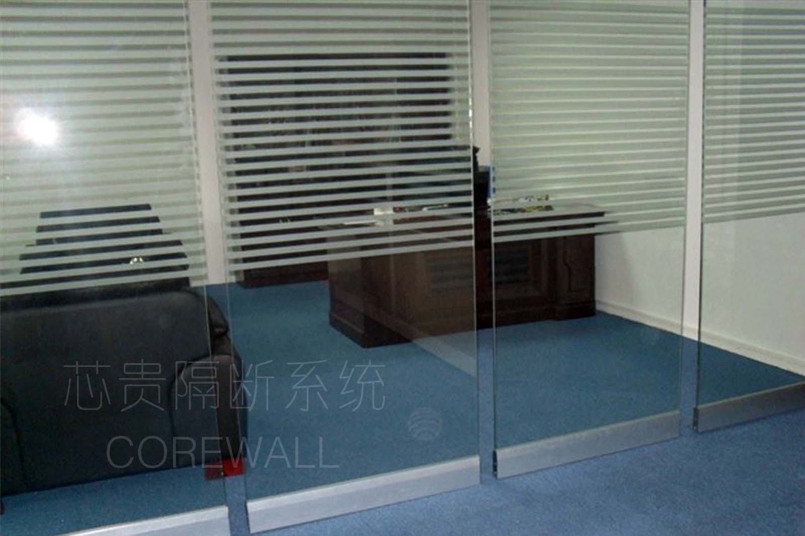 会议室透明玻璃活动隔断