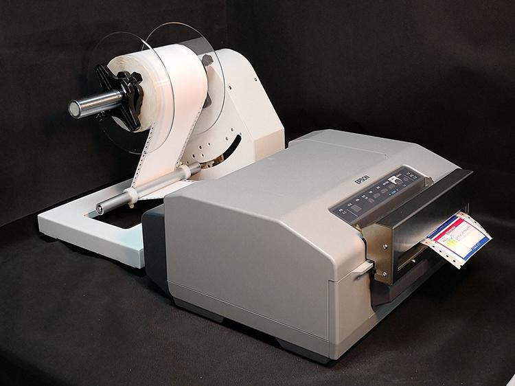  爱普生Epson GP-C832 带切刀宽幅A4超高速连续纸打印机彩色标签打印机