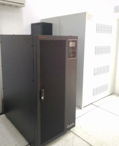 山特3C3-PRO100KS机房UPS电源模块化100KVA供货