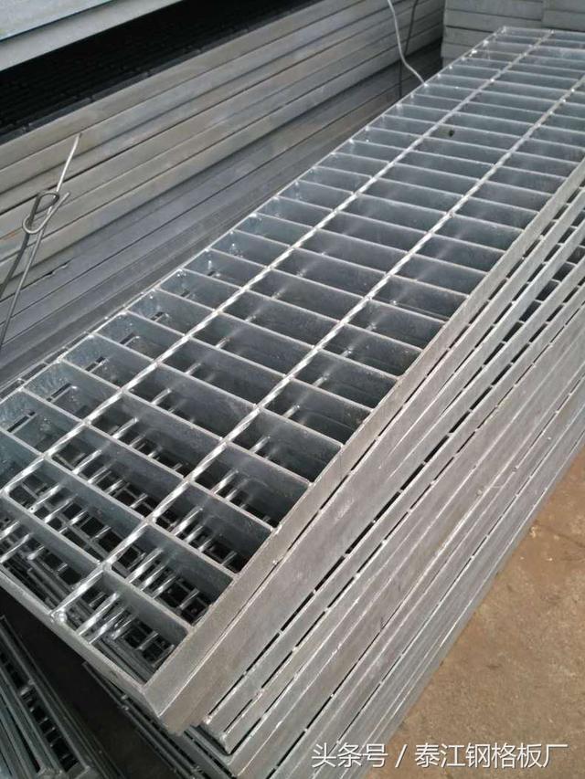 热镀锌格栅盖板生产厂家，热镀锌钢格栅盖板的上锌量是多少？