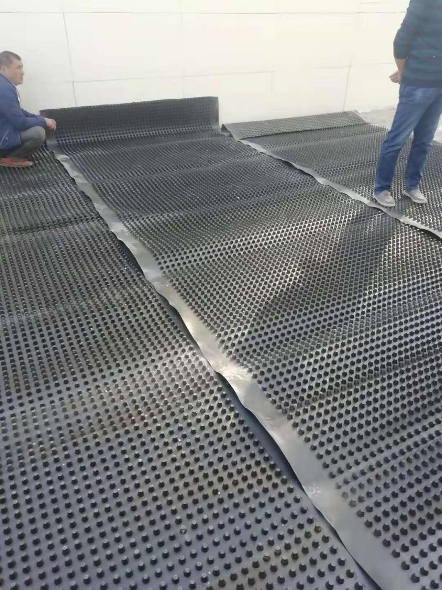 柳州地下车库排水板*排水板组合滤水板供应
