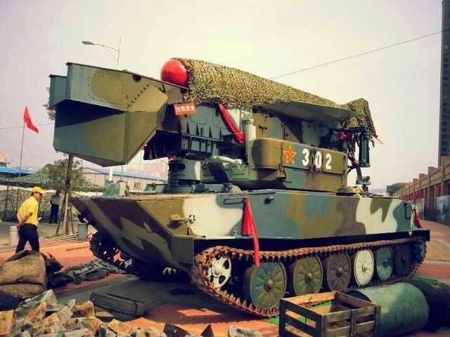 士兵突击军事模型出租霸气军事展坦克大炮模型租赁