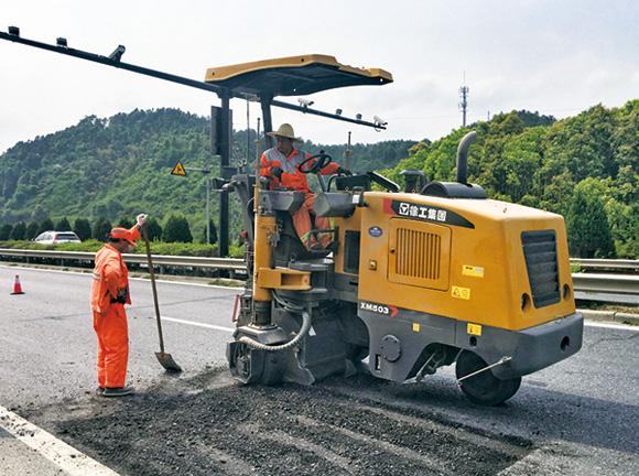 深圳沥青路面施工厂家-沥青道路铣刨摊铺