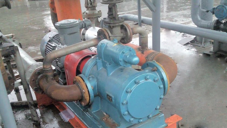 ZGM95型磨煤机润滑油SNS210R46U12.1W21立式三螺杆泵