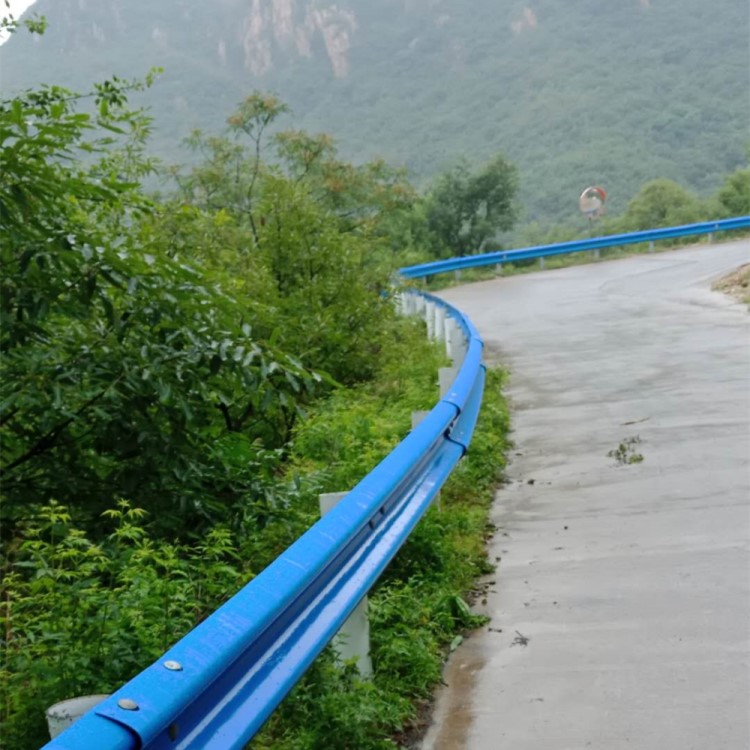 高速道路镀锌护栏板