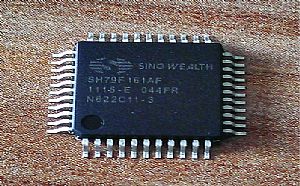 SH79F329，中颖锂电MCU带检测保护稳压等