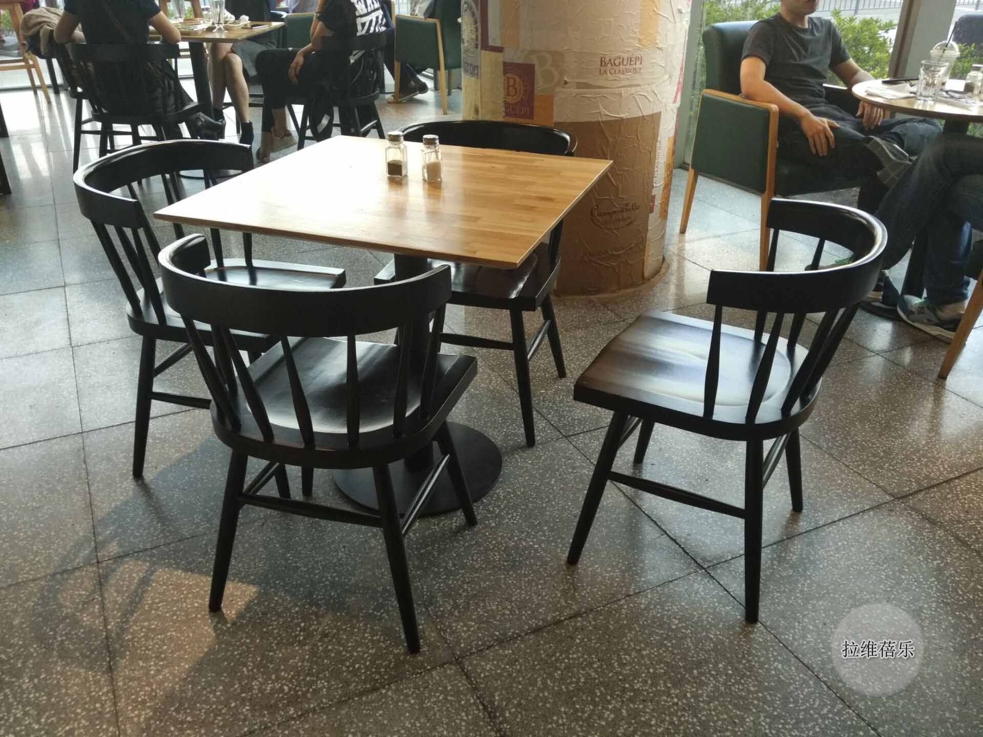商洛咖啡厅桌子