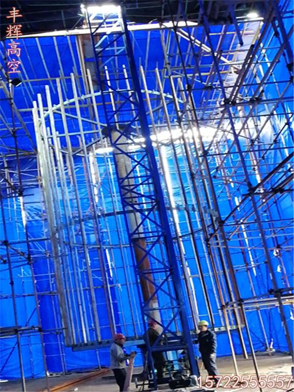 丰辉高空钢结构项目——江西抚州玻璃钢烟囱制作现场