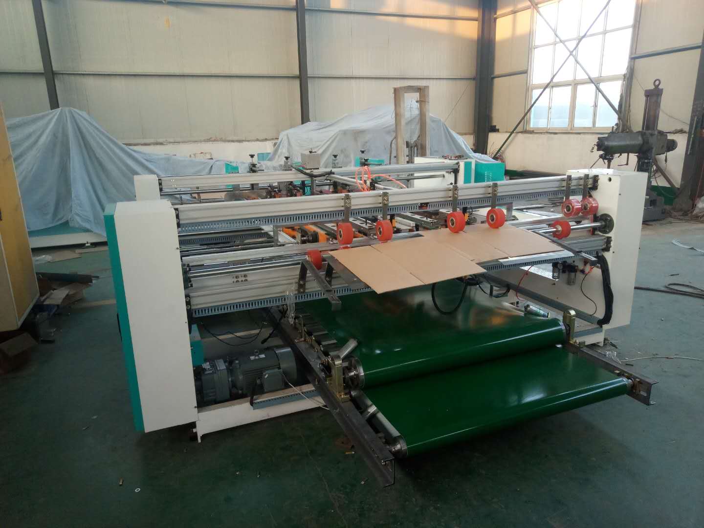 河北异型粘箱机生产厂家鹏盛包装机械