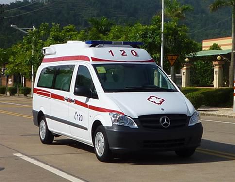 儋州正规120救护车出租价格多少钱