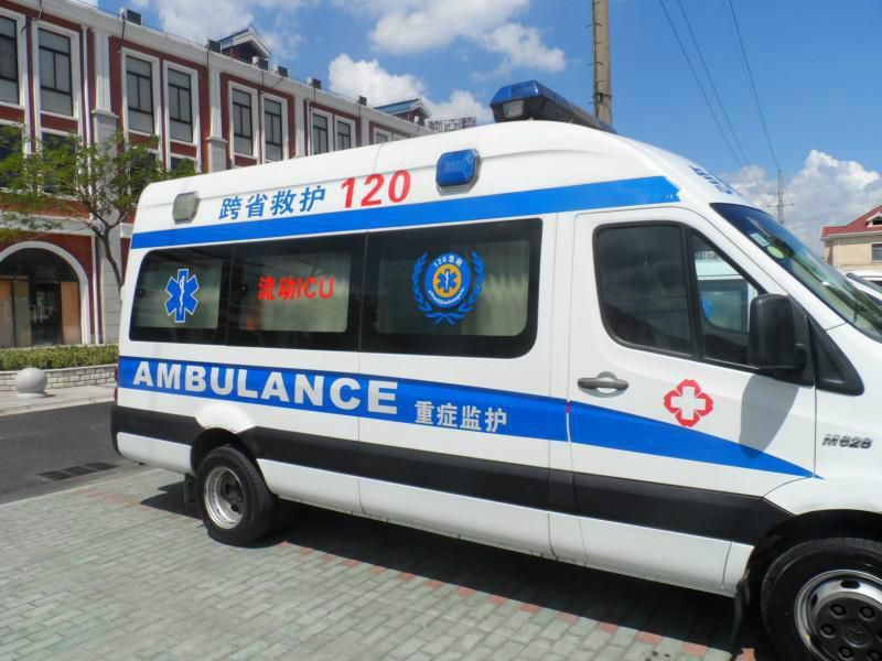 重庆私人120救护车出租120转运快讯