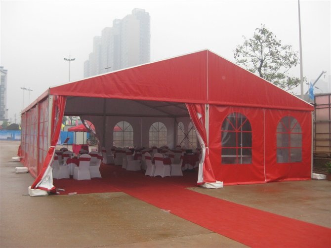 南京地产红色大棚租赁，南京促销篷房出租，定制户外篮球场馆篷房