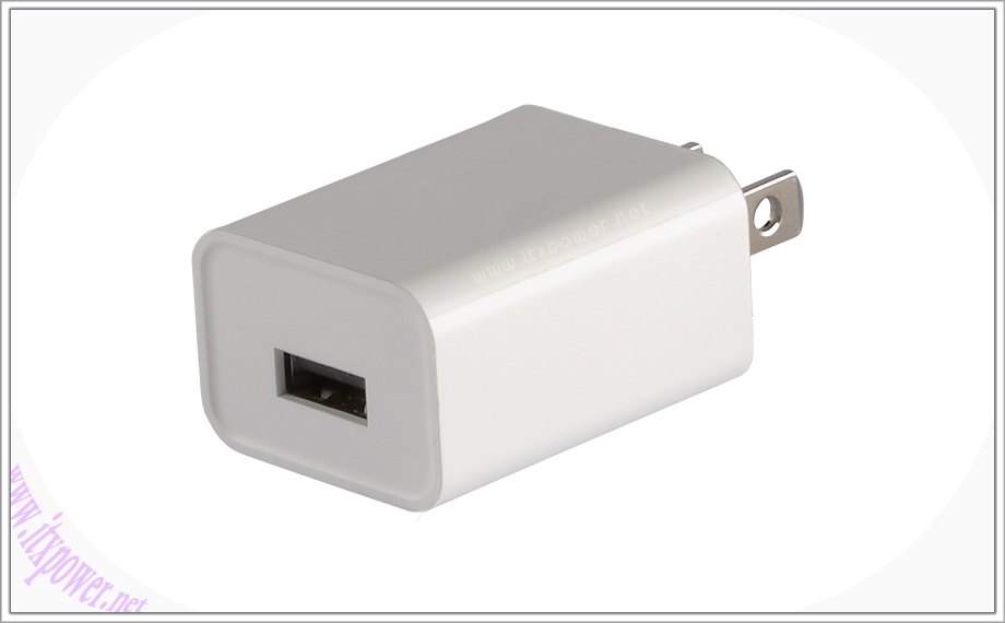 5V1A电源适配器USB插墙式5V1000MA电源适配器