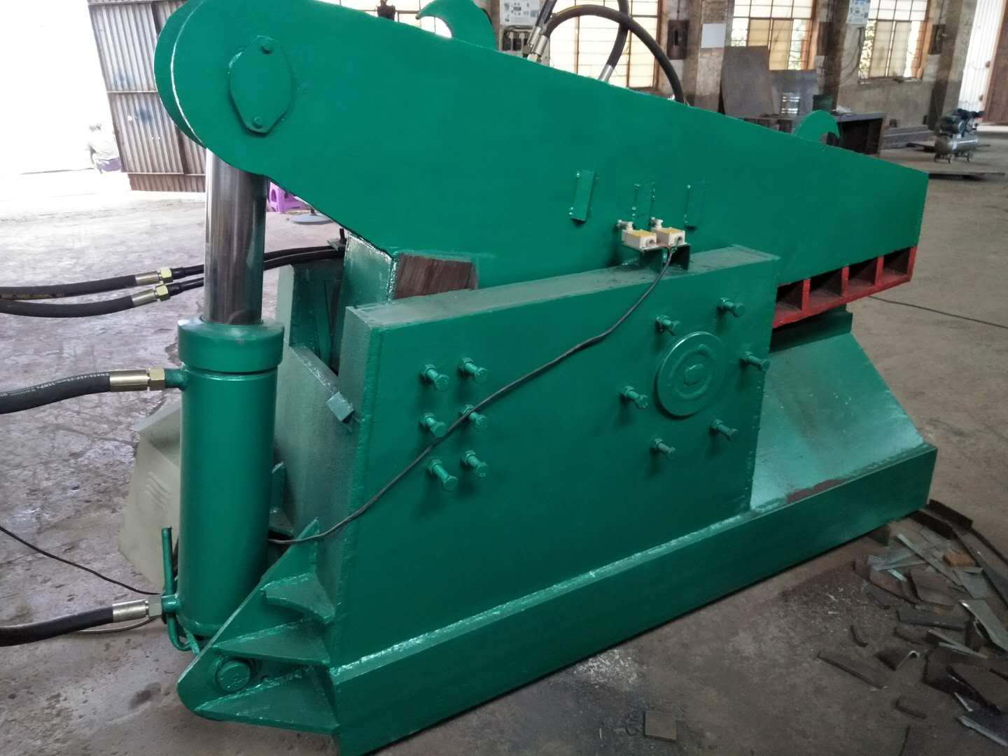 315吨鳄鱼式剪切机 大型废钢剪切机