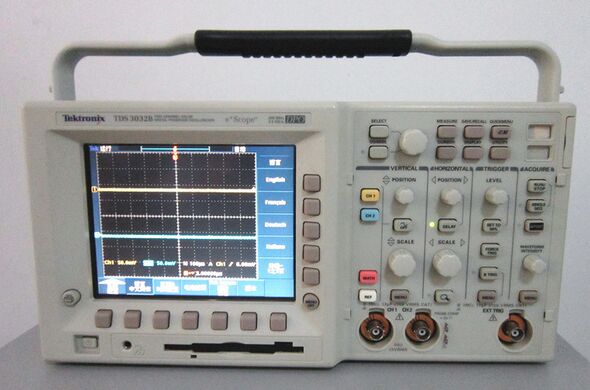 二手、TDS3032B回收、收购泰克TDS3032B