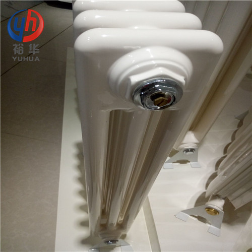 QFBGDJ305钢三柱工程落地暖气片（尺寸、价格、安装、厂家）—裕华采暖