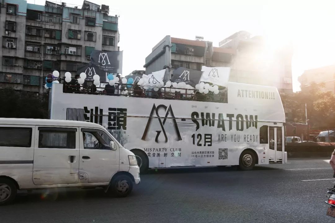 广东云浮租露天巴士 观光双层巴士租赁 敞篷双层巴士巡游