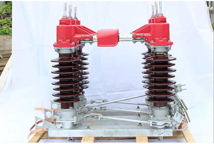 电站柱上安装GW4-40.5高压隔离开关