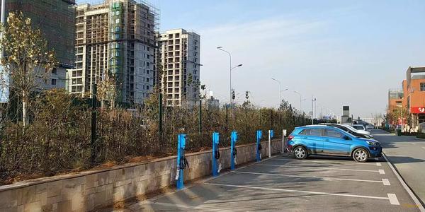 武汉充电桩，新能源汽车充电桩厂家