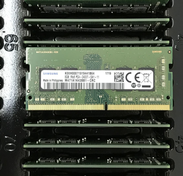 三星4G DDR4 2400T笔记本内存条4GB PC4 2400四代内存兼容8G 2133