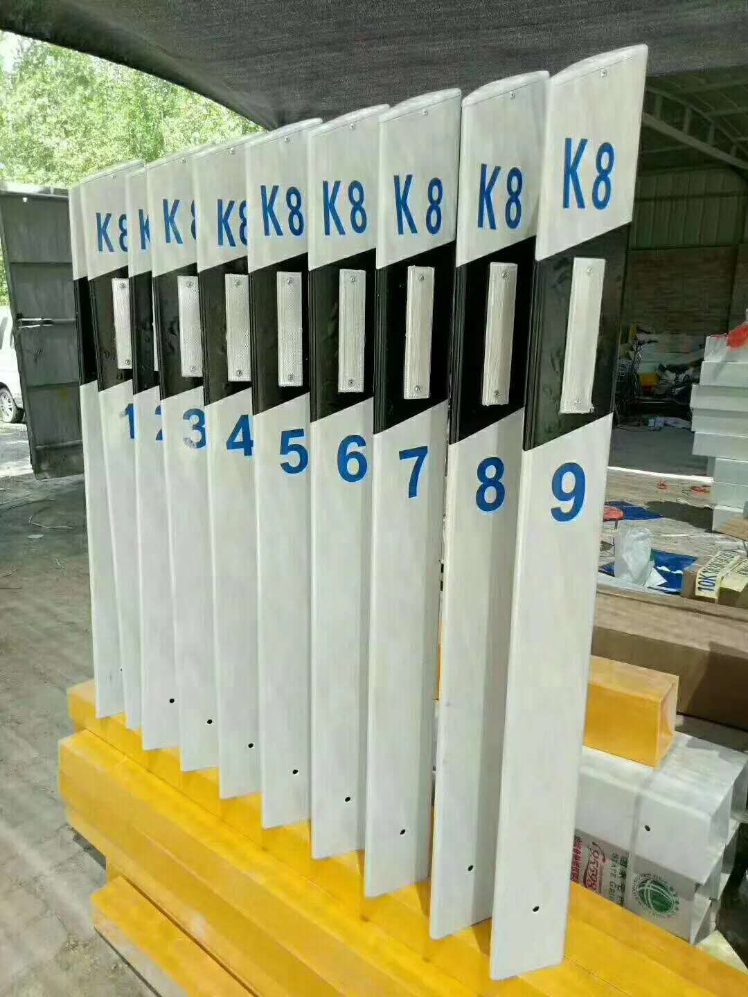 固定标志桩 玻璃钢标志桩型号 电缆警示标志桩