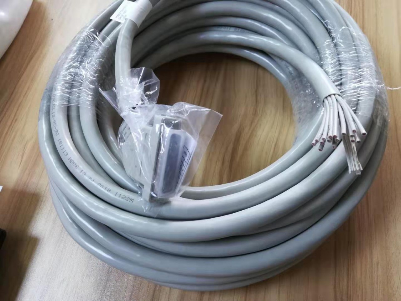 华为OSN3500安装材料中继电缆 8E1线 2M中继电缆