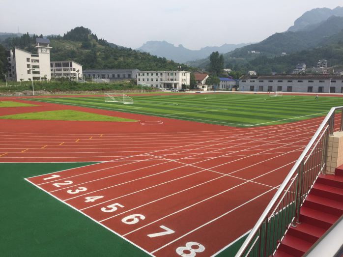 黑龙江专业塑胶跑道专业施工材料厂家 齐齐哈尔混合型塑胶跑道每平方多少钱