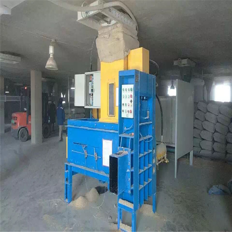 湖南省全套青贮饲料液压机 玉米秸秆打捆机 小型打包机直销厂家
