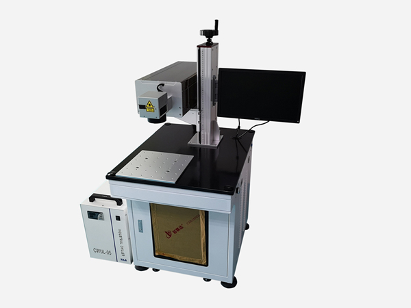 惠州惠阳区内存卡激光镭雕机 视觉定位激光刻字机厂家