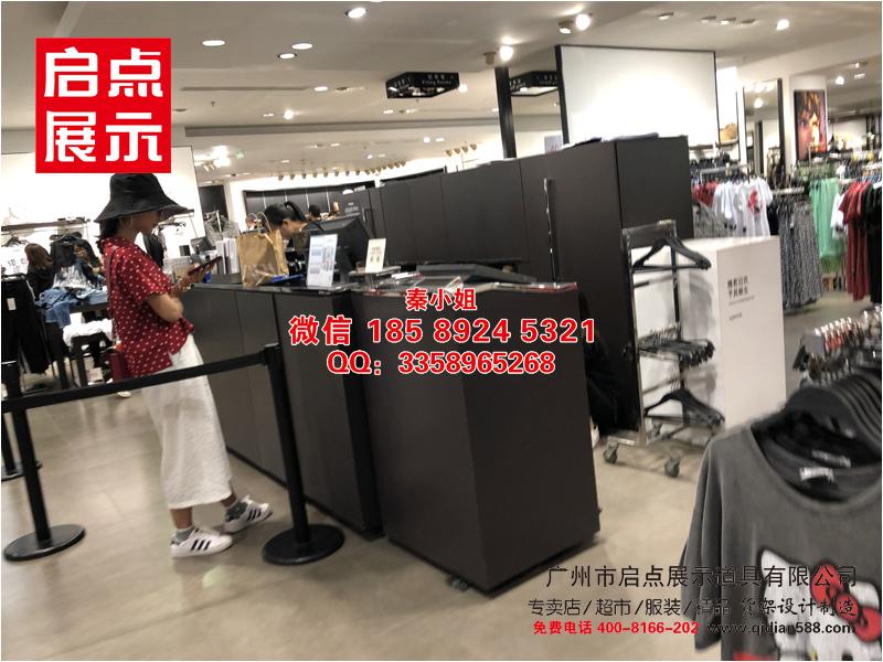 服装店铺应该怎样吸引顾客 店铺装修设计承接公司 品牌货架批发