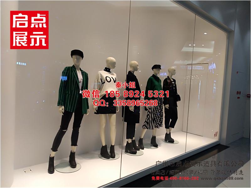 橱窗搭配视觉冲击 KM服装品牌货架 快时尚品牌货架 