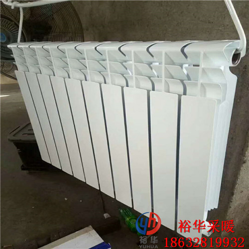 UR7006-500压铸铝暖气片好不好用（价格、参数、定制、优点）-裕华采暖