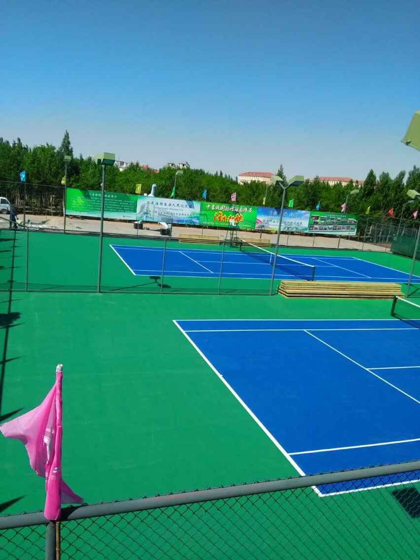 内蒙古海拉尔弹性丙烯酸网球场施工报价 乌兰浩特硬地丙烯酸网球场材料施工造价
