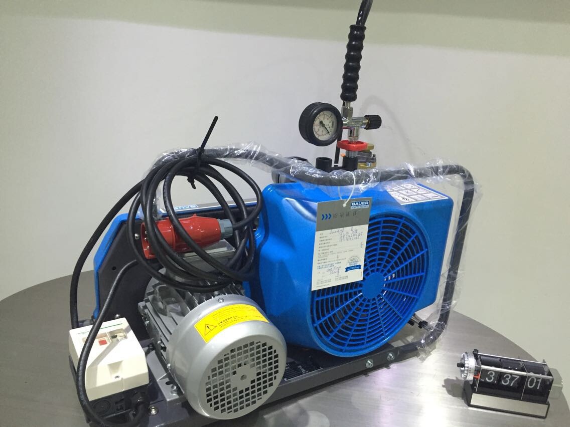 宝华BAUER300 TE空气充气泵 BAUER系列便携式压缩机