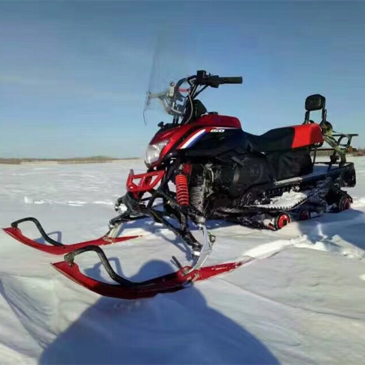 滑雪场游乐雪地摩托成人汽油摩托车雪地越野车