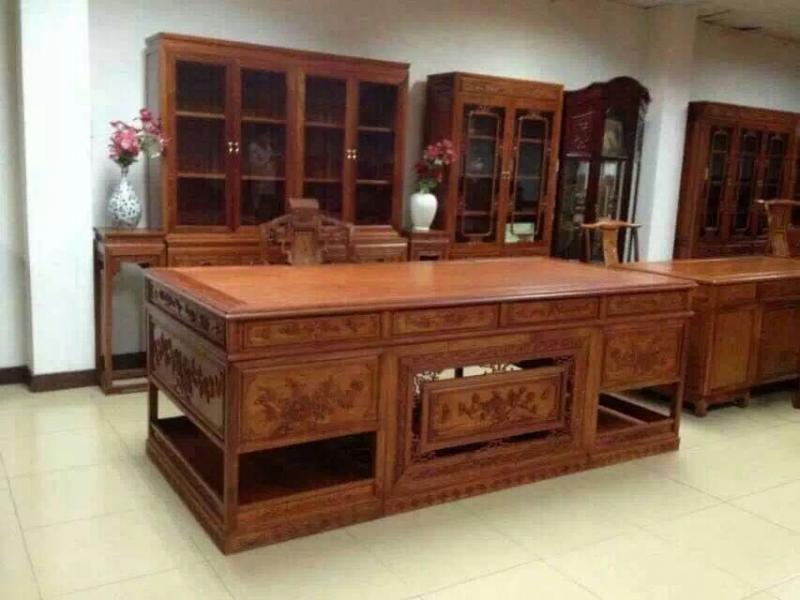 实木办公桌哪里有，西安红木办公桌，榆木办公桌，实木办公桌，花梨木办公桌