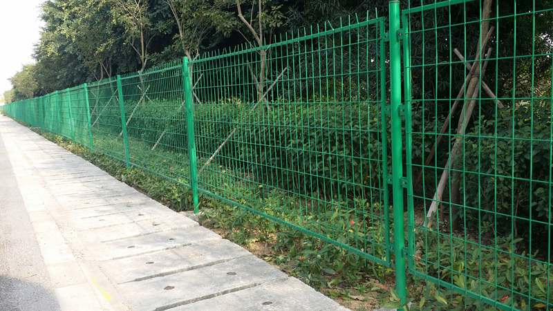 厂区围栏网价格 市政园林隔离栅图片 珠海铁丝网护栏厂家