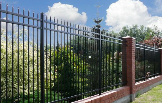 金华久护锌钢护栏 工厂围墙护栏 场地护栏 庭院护栏